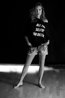 Lucie Vondrácková feet photo 2