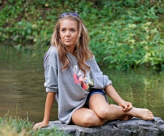 Lucie Vondrácková feet photo 3