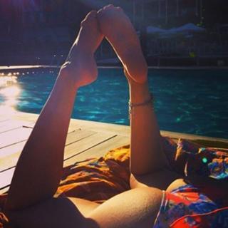 Lucilla Agosti feet photo thumbnail