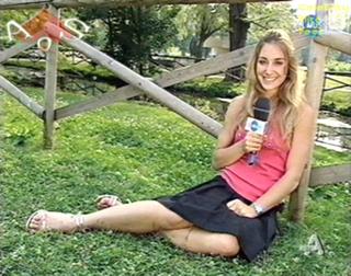 Lucilla Agosti feet photo thumbnail