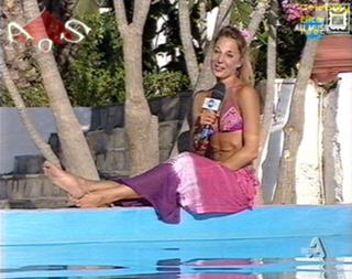 Lucilla Agosti feet photo thumbnail