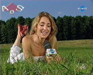 Lucilla Agosti feet photo thumbnail