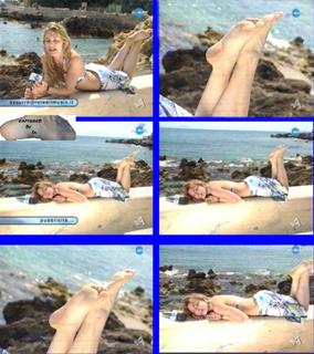 Lucilla Agosti feet photo thumbnail