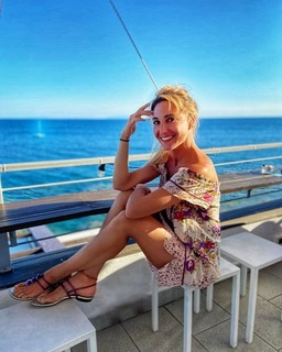 Lucilla Agosti feet photo thumbnail