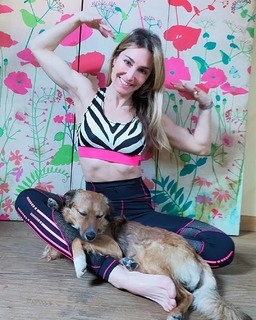 Lucilla Agosti feet photo thumbnail