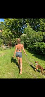 Lucilla Agosti feet photo thumbnail