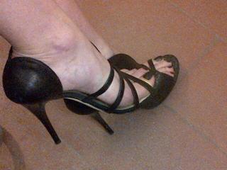 Lucilla Agosti feet photo thumbnail