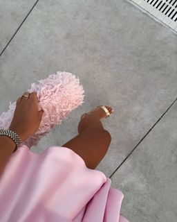 Lucinda Strafford feet photo 7
