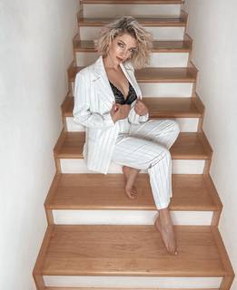 Lucrezia Lando feet photo 20