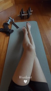 Lucrezia Lando feet photo 12