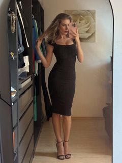 Lucrezia Lando feet photo 6