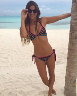 Lucy Aragon feet photo thumbnail