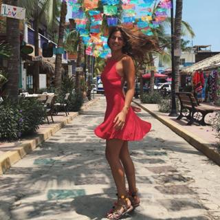 Lucy Aragon feet photo thumbnail