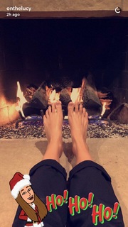Lucy Aragon feet photo thumbnail
