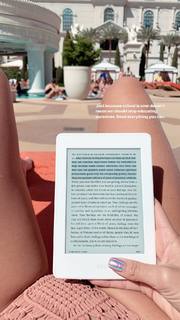 Lucy Aragon feet photo thumbnail