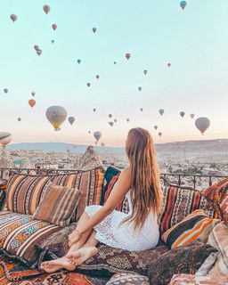 Lucy Aragon feet photo thumbnail