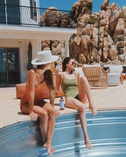 Lucy Aragon feet photo thumbnail