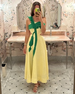 Lucy Aragon feet photo thumbnail