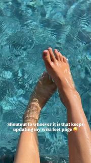 Lucy Aragon feet photo thumbnail