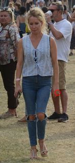 Lucy Beaumont feet photo 1