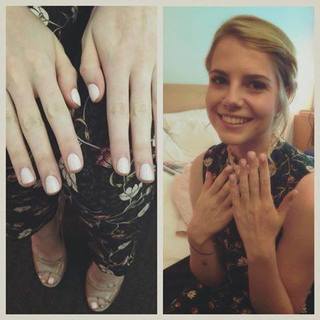 Lucy Boynton feet photo thumbnail