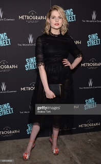 Lucy Boynton feet photo thumbnail