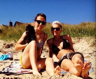 Lucy Bronze feet photo 1