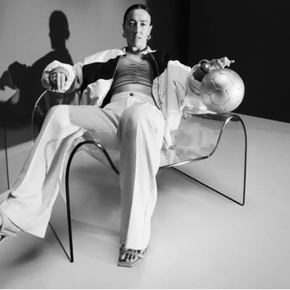 Lucy Bronze feet photo 11