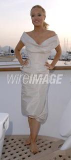 Lucy Davis feet photo 12