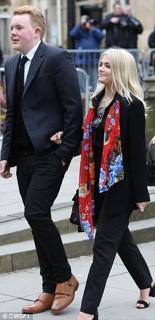 Lucy Fallon feet photo thumbnail