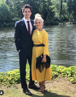 Lucy Fallon feet photo thumbnail