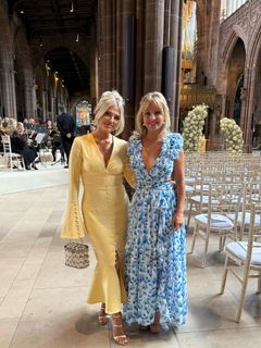 Lucy Fallon feet photo thumbnail