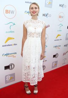 Lucy Fry feet photo thumbnail