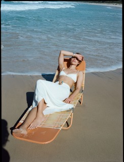 Lucy Fry feet photo thumbnail