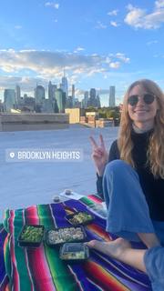 Lucy Fry feet photo thumbnail