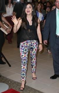 Lucy Hale feet photo thumbnail