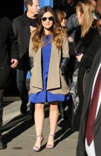 Lucy Hale feet photo thumbnail