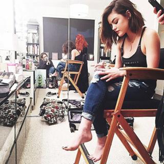 Lucy Hale feet photo thumbnail