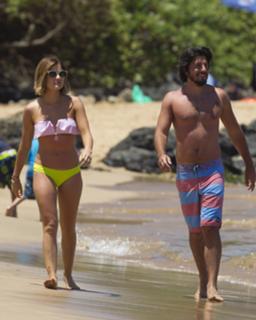 Lucy Hale feet photo thumbnail