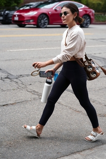Lucy Hale feet photo thumbnail