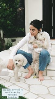 Lucy Hale feet photo thumbnail