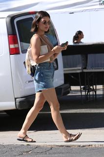 Lucy Hale feet photo thumbnail