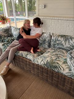 Lucy Hale feet photo thumbnail