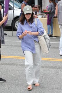 Lucy Hale feet photo 18
