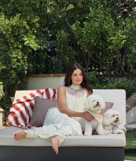 Lucy Hale feet photo 3