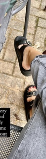 Lucy-Jo Hudson feet photo 4