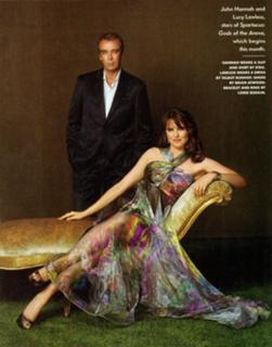 Lucy Lawless feet photo thumbnail