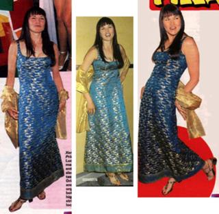 Lucy Lawless feet photo thumbnail