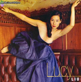 Lucy Liu feet photo thumbnail