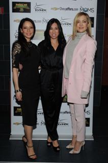 Lucy Liu feet photo thumbnail